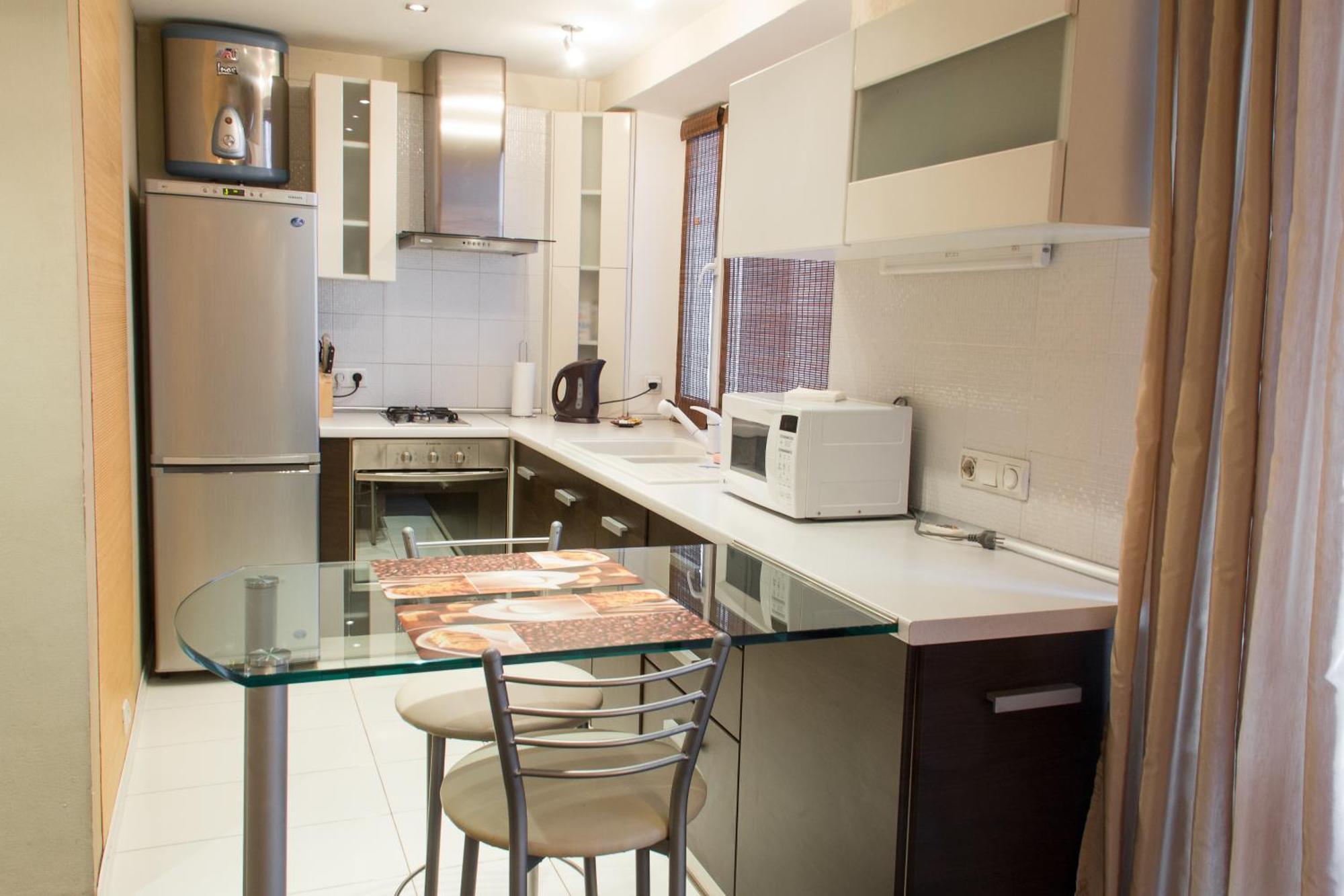 Alex Apartments Near Kreshatik St Kiev Ruang foto